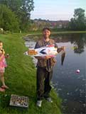Catching fish with a rc boat, not a fishing rod